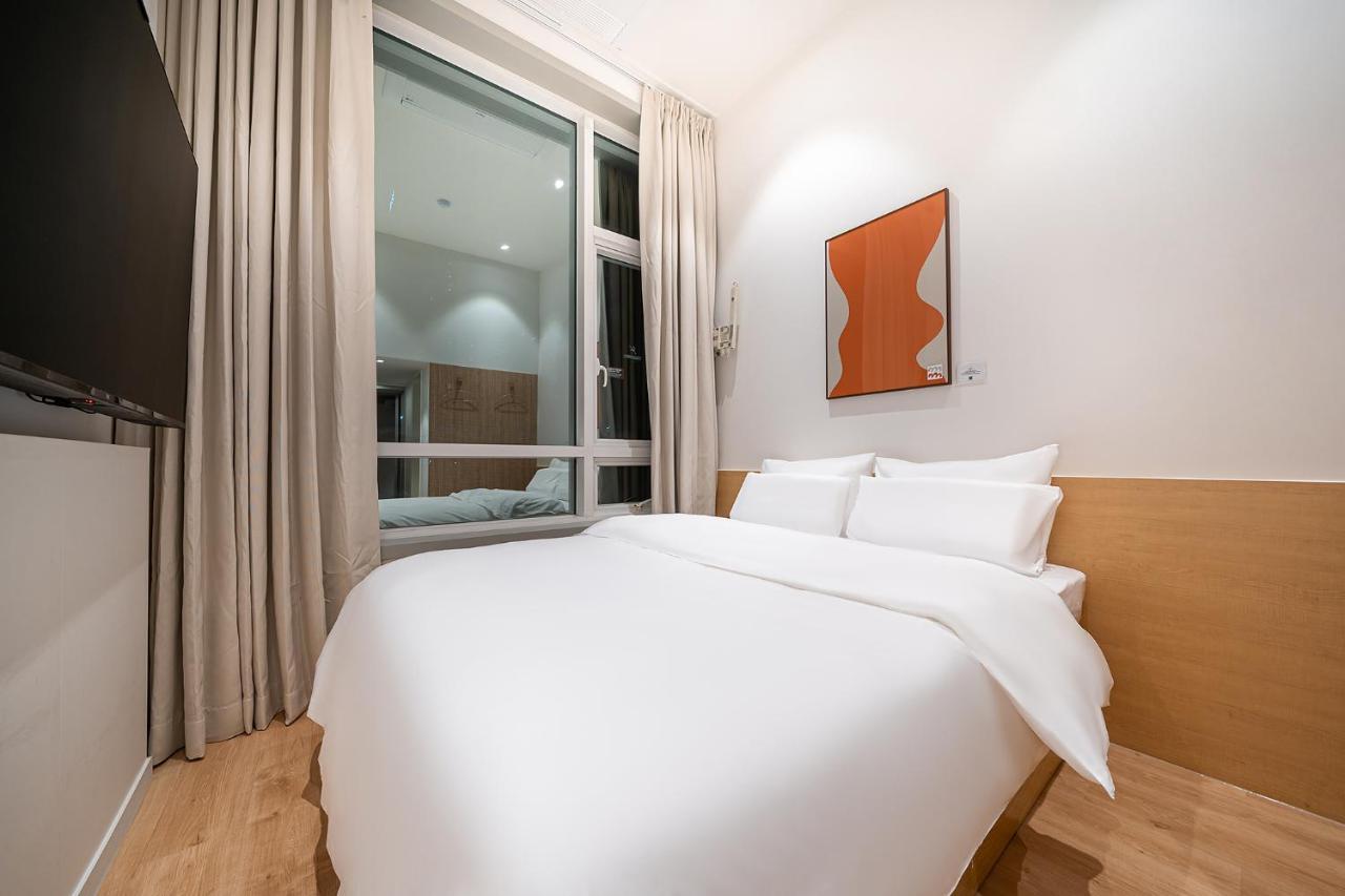Aank Hotel Hongdae Seoel Buitenkant foto