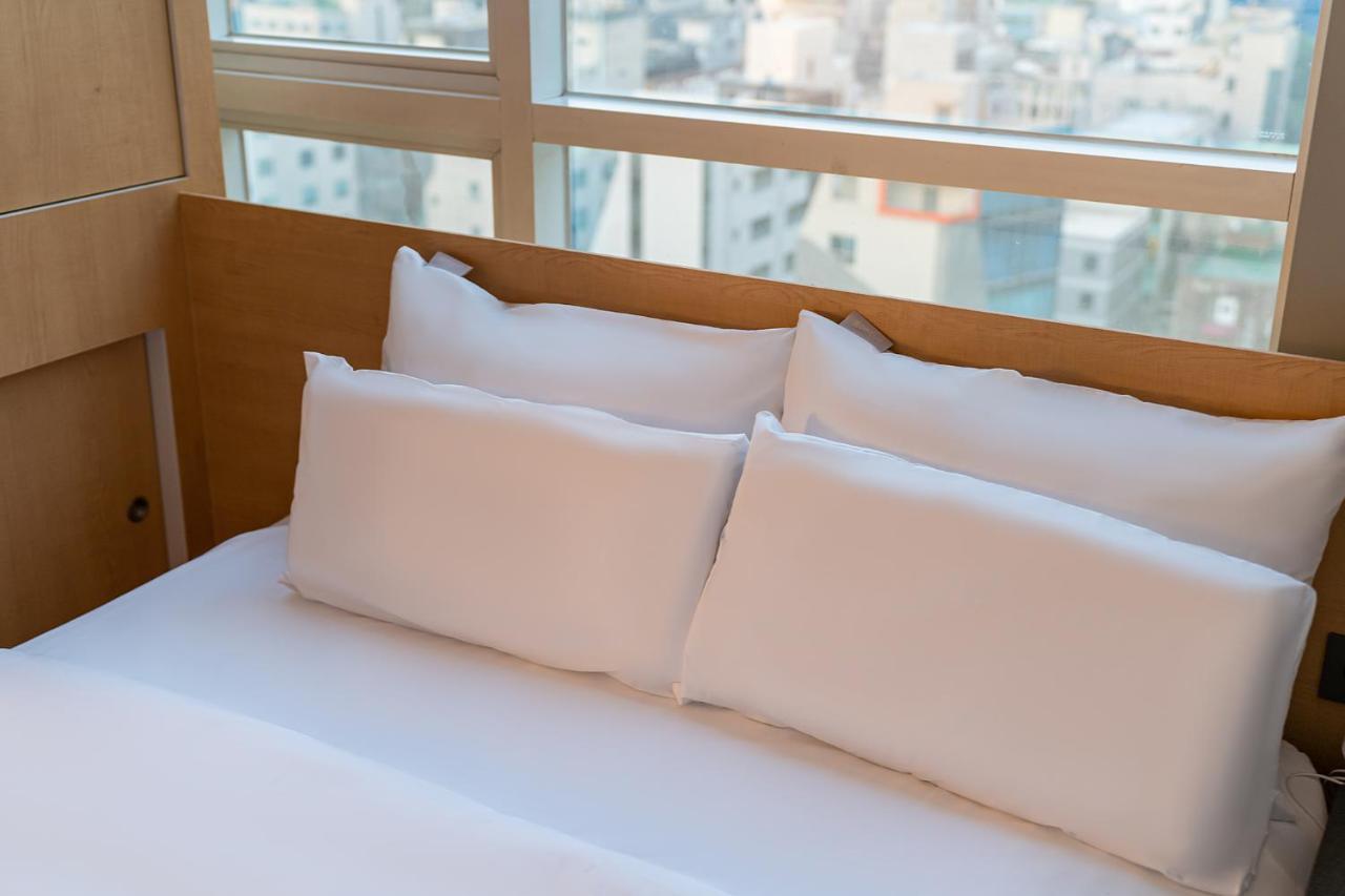 Aank Hotel Hongdae Seoel Buitenkant foto