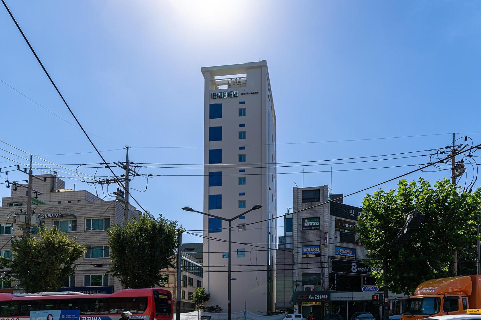 Aank Hotel Hongdae Seoel Buitenkant foto